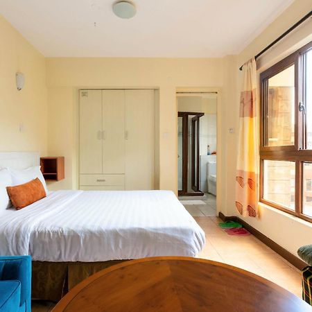 City View With Rooftop Pool - Studio Nairobi Exterior foto